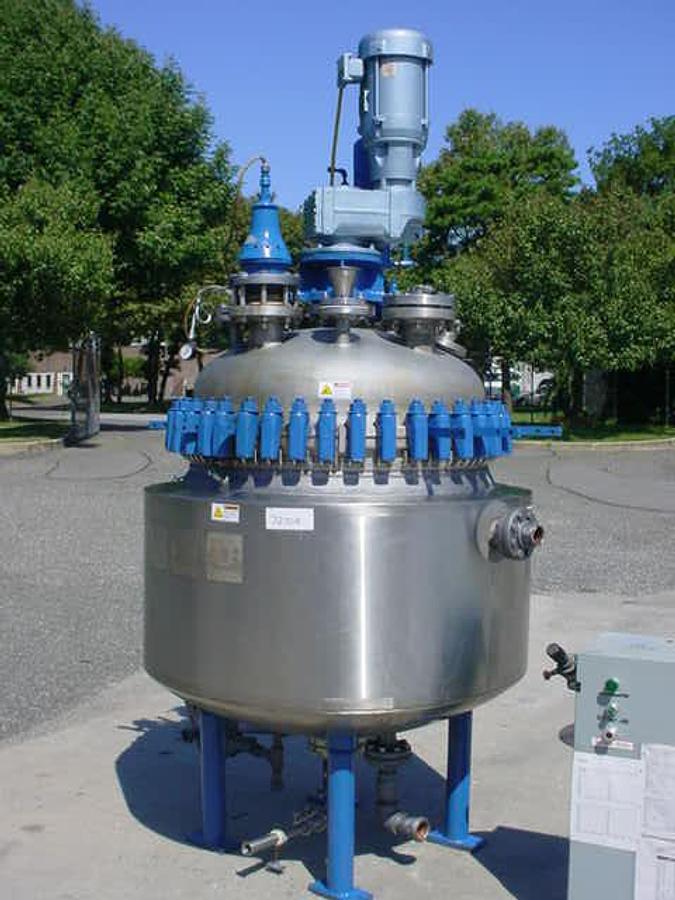Used 150 Gallon Pfaudler Ss Jacketed Vacuum Reactor , 135 Psi Jacket/Vacuum