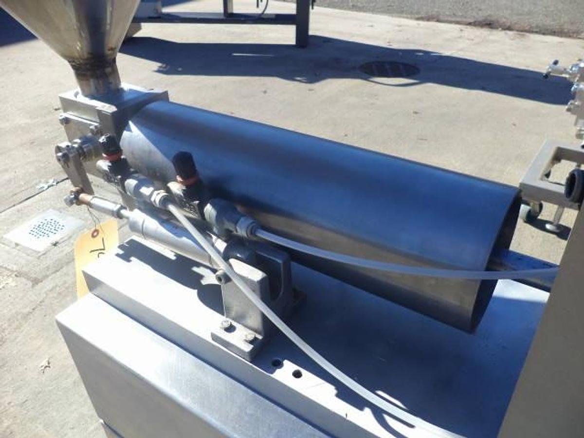 Used Simplex One Gallon Single Piston Filler, Air Operated
