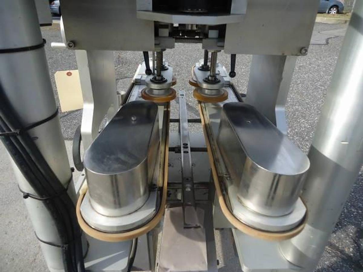 Used Innovative Automation Four Spindle Cap Tightener/Retorquer/Gap Transporter, Explosion Proof
