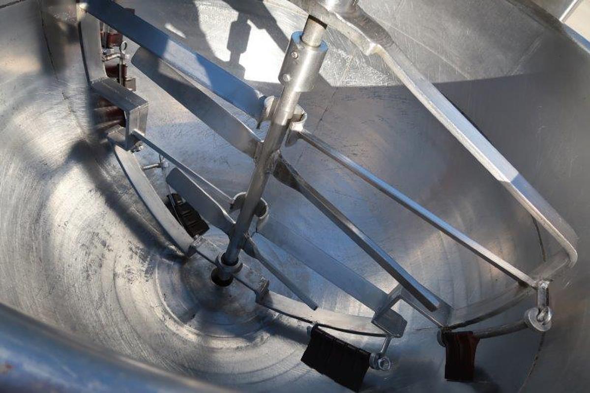 Used 200 Gallon Hamilton SS Jacketed Double Motion Kettle