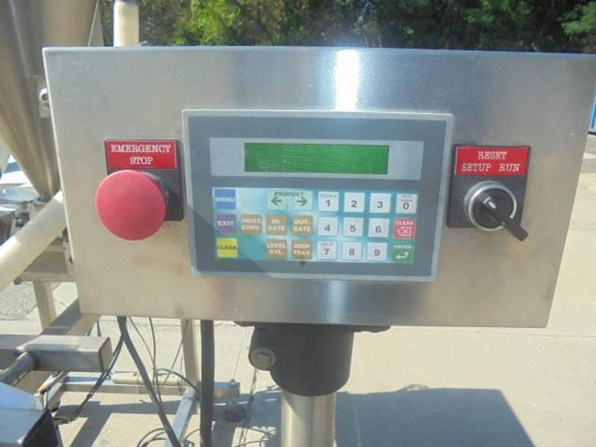 Used Inline Filling Systems “Servo” Six Nozzle Positive Displacement Pump Style Filler