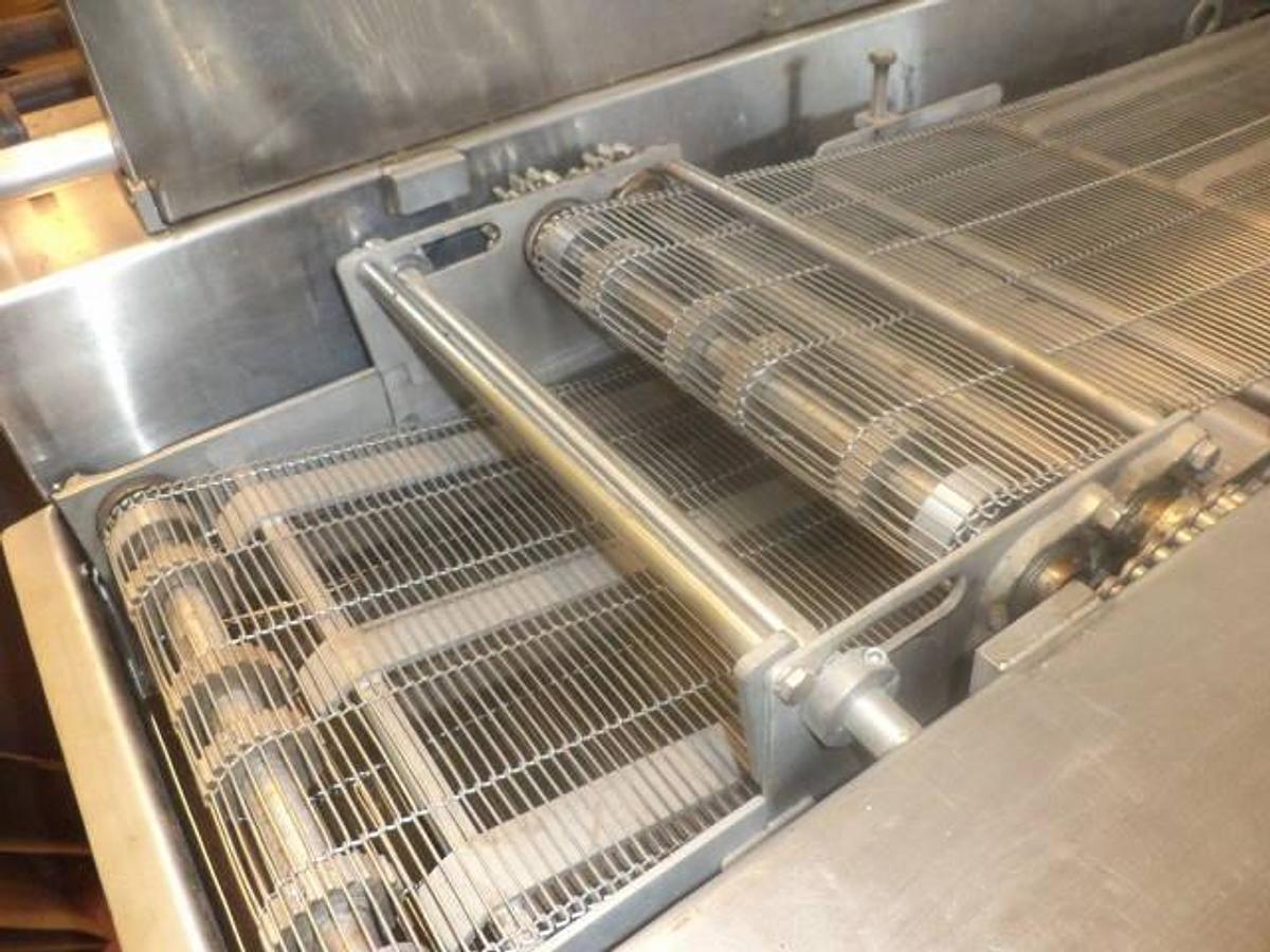 Used Stein Series II Stainless Continuous Gas Fired Fryer, 20 inch wide belt