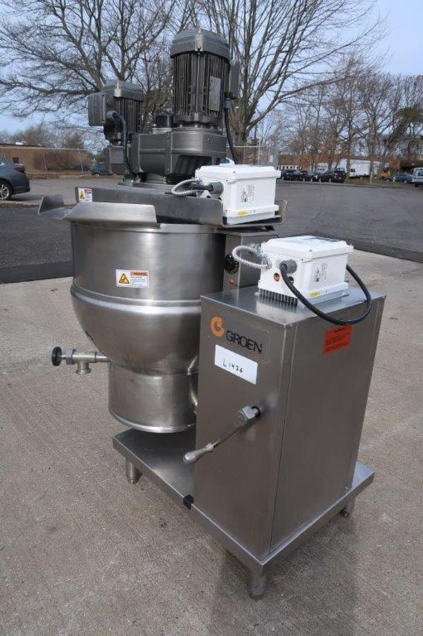 Used 40 Gallon Groen DEE/4 SS Self-Contained Electric Twin Action Mix Kettle