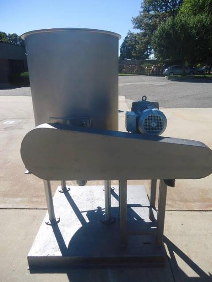 Used 125 Gallon Hamilton “Squirrel Cage” Agitated Tank, 316 Ss