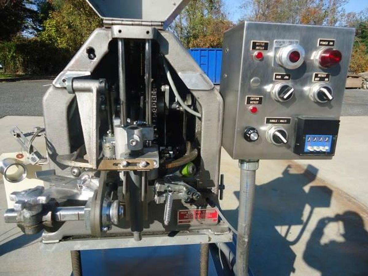 Used Lakso 52 Bottle Cottoner, Variable Speed
