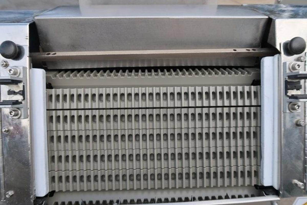 Used King Tablet and Capsule Bottling line, Complete