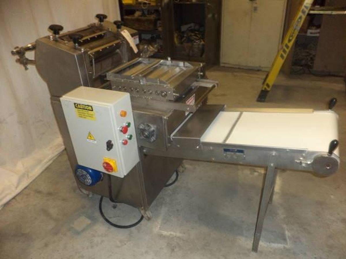 Used Toresani CISF-300 Pasta Sheeter/Cutter, Portable