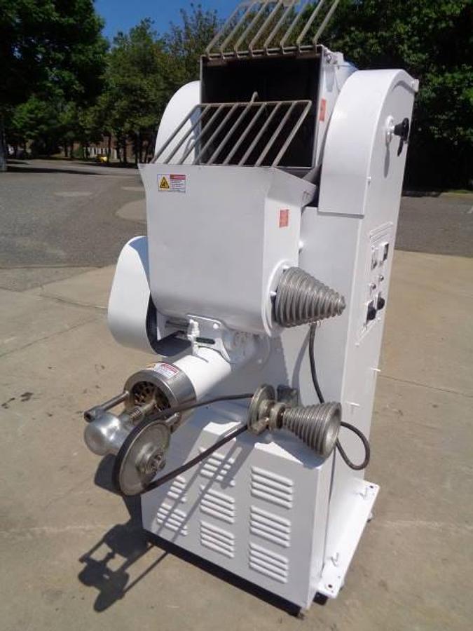 Used La Parmigiana D80 Pasta Extruder With Assorted Dies-