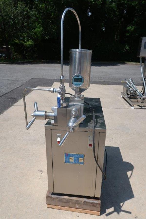 Used Shanghai Dong Hua 15 GPH Two Stage Homogenizer
