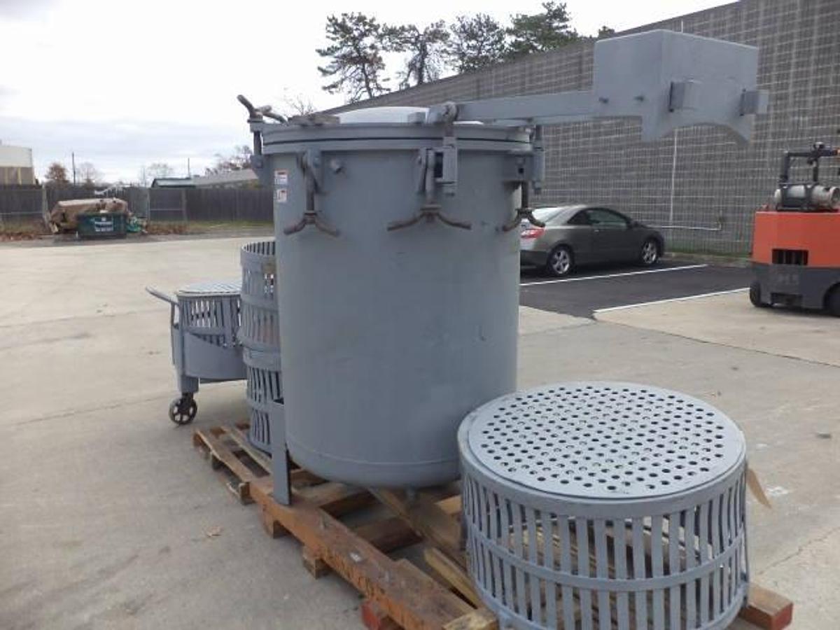 Used FMC Vertical Basket Retort/Sterilizer With Baskets