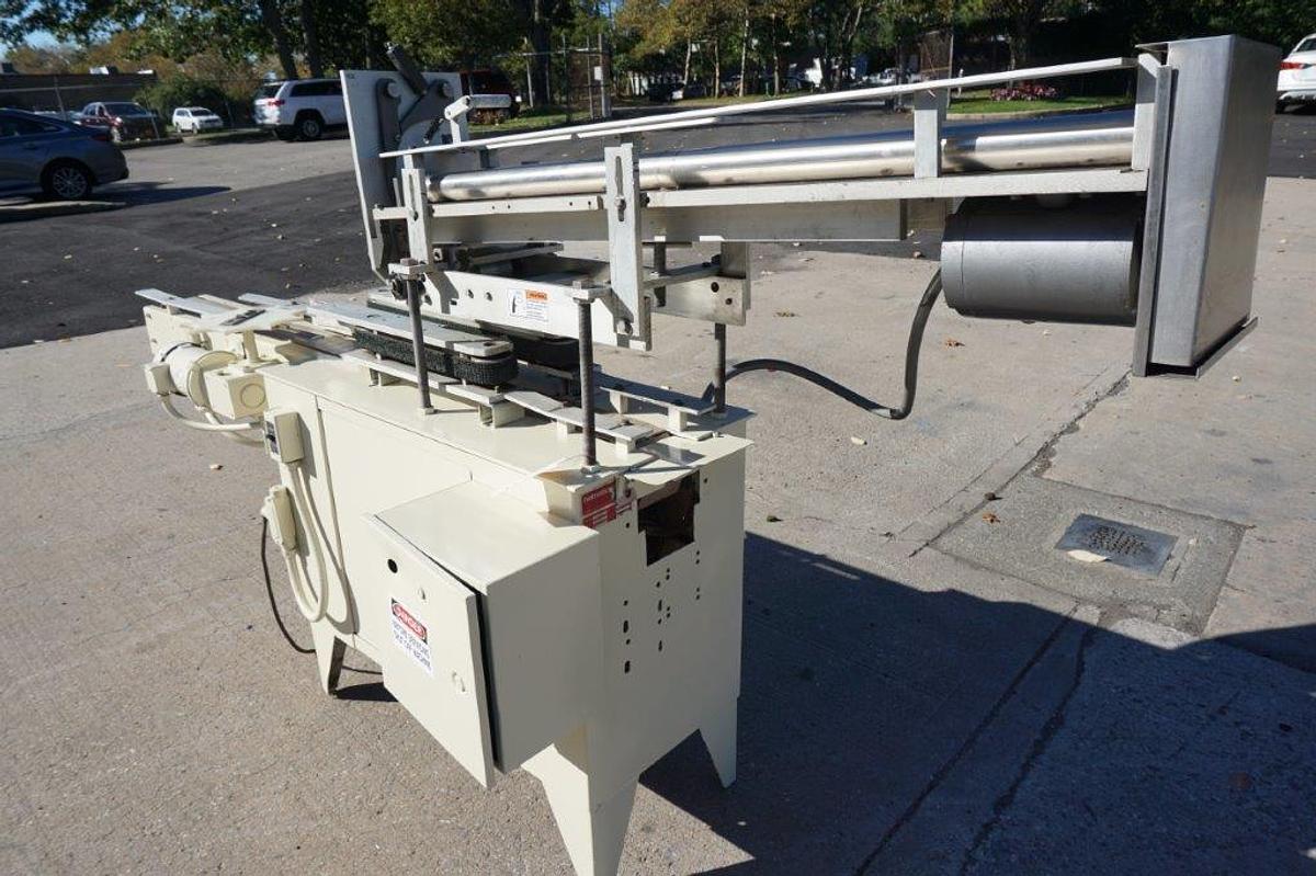 Used Holmatic Overcapper/Lidder, 401 Diameter Lids