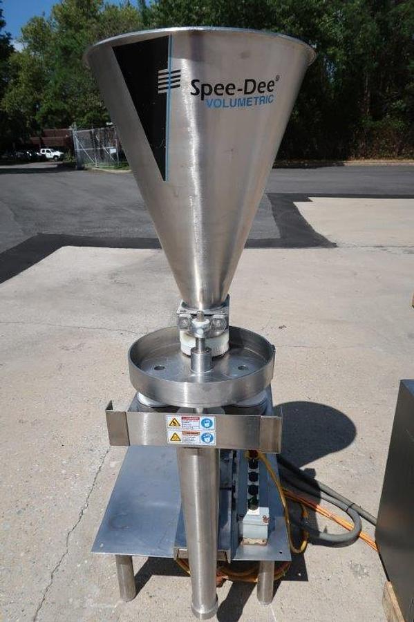 Used Spee-Dee CBS Volumetric Cup Filling Machine, with Control Panel