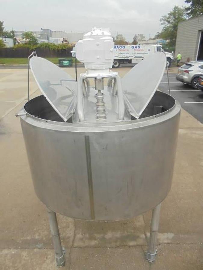 Used 600 Gallon Mueller Scrape Surface Cone Bottom Mix Kettle, 90PSI Jacket