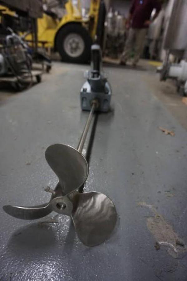 Used Lightnin Air Operated Clamp On Portable Agitator