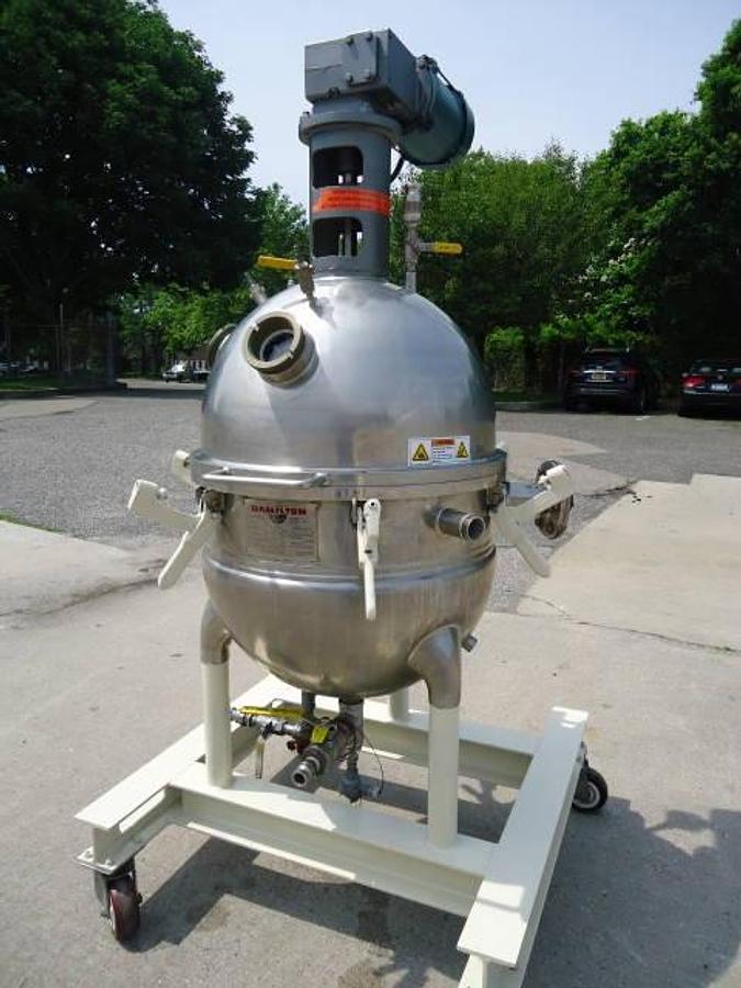 Used 30 Gallon Hamilton Stainless Vacuum Scrape Surface Kettle, 40 Psi Jacket