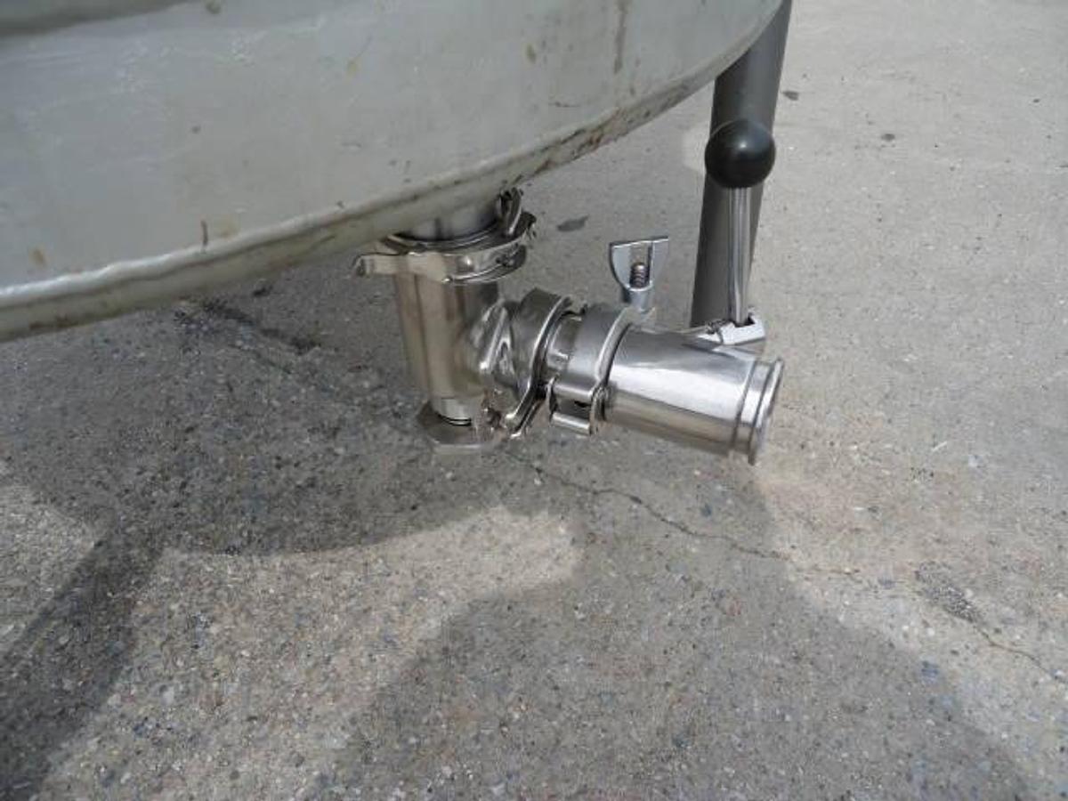 Used 224 Gallon Chem-Tek Stainless Dimple Jacketed Mix Tank, 50 Psi