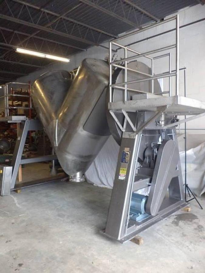 Used 100 CU.FT. Gemco Stainless Steel Twin Shell “V” Tumbling Blender, 115 LB/CF Density