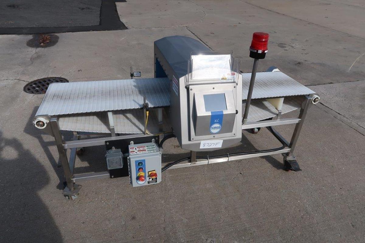 Used Loma Conveyorized Metal Detector, Aperture 21 In. Wide X 7 In. High