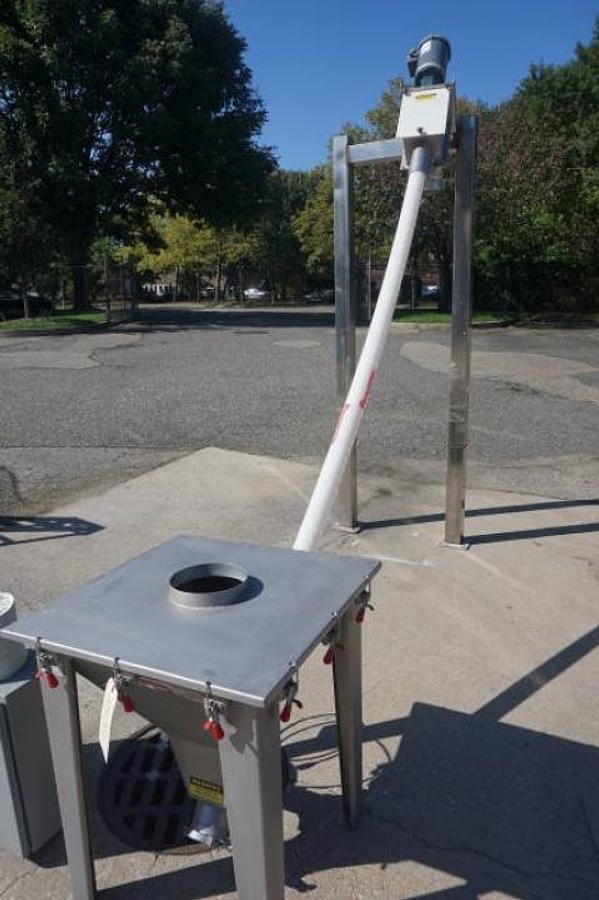 Used Flexicon 2-1/2 In. Diameter Flexible Screw Conveyor With Vibrator