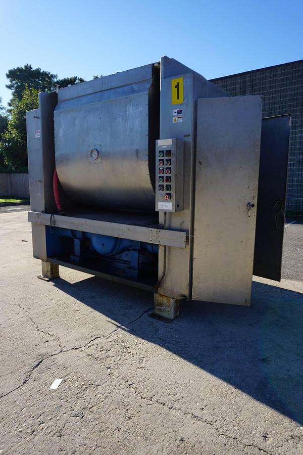 Used BEW 1600 Jacketed Roller Bar Mixer, 100  HP
