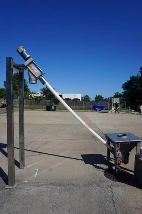 Used Flexicon 2-1/2 In. Diameter Flexible Screw Conveyor With Vibrator