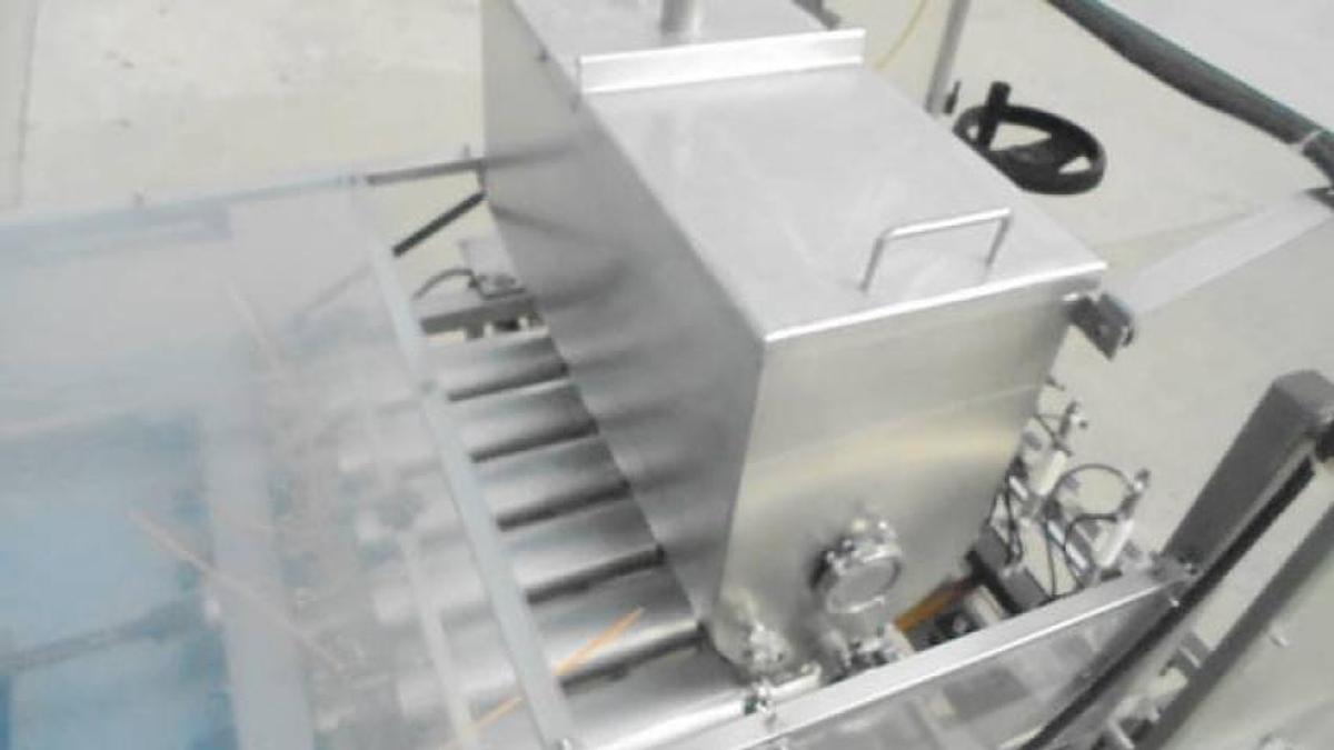 Used MRM/Elgin Six Piston Inline Filling Machine, 94 ounce pistons