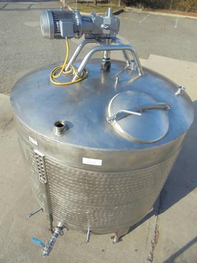 Used 1,000 Gallon Mueller Stainless Dimpled Jacketed Mix Tank