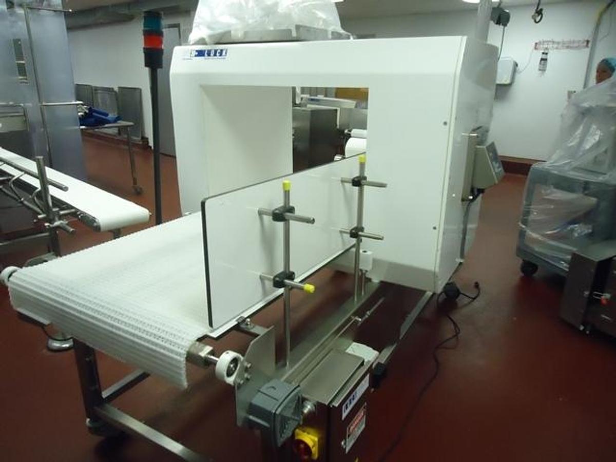 Used Lock 29 ½ In. Wide x 21 In. High MET30+ Conveyorized Metal Detector