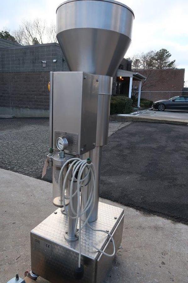 Used GAI 404 Semi-Automatic Vacuum Corker