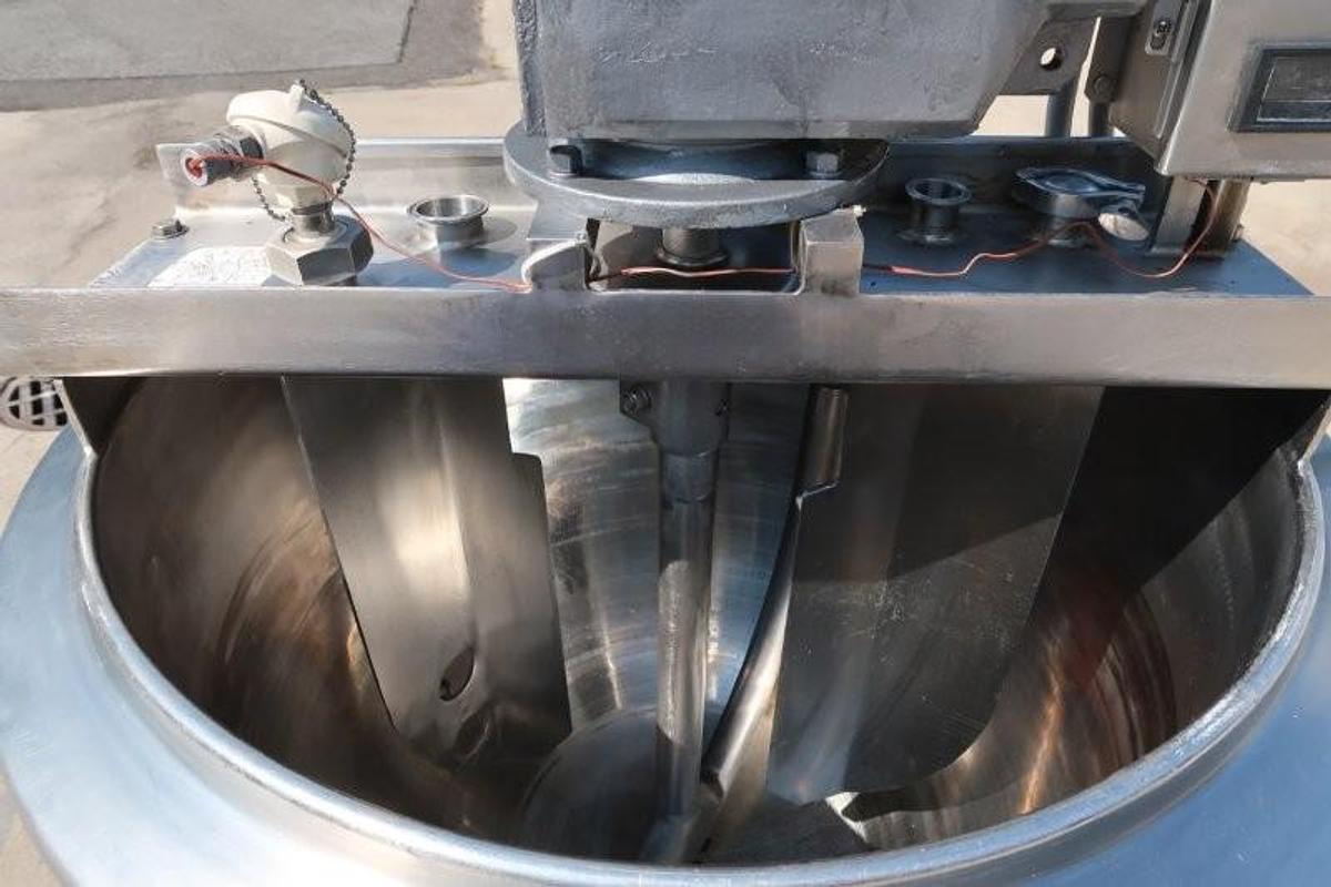 Used Groen 80 Gallon Jacketed Natural Gas Fired Kettle