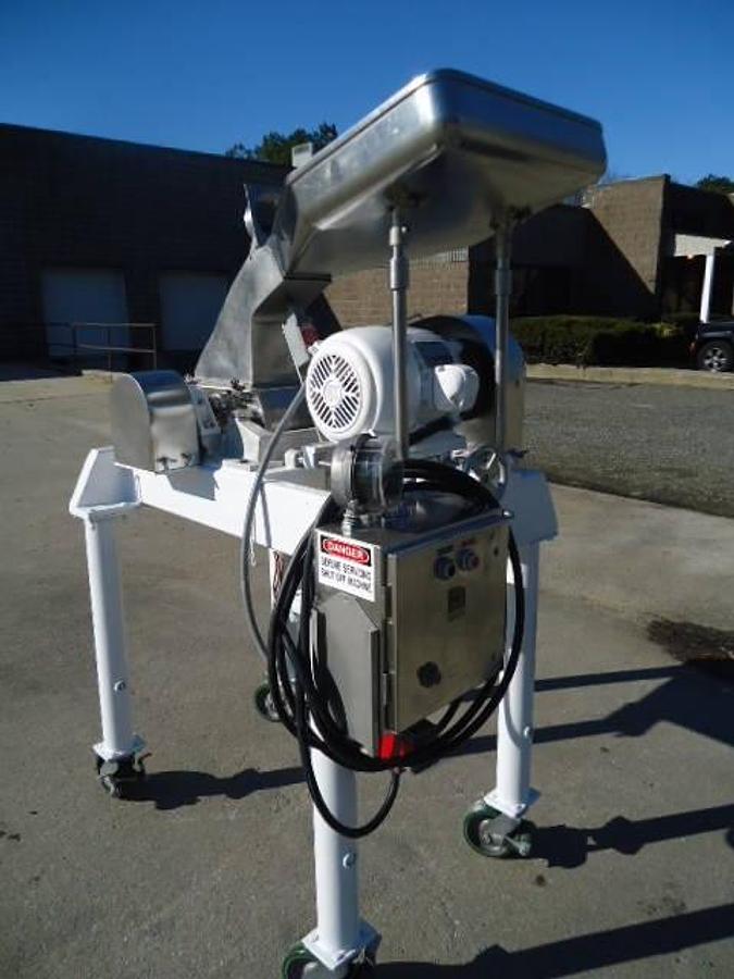 Used Fitzpatrick DA06 Comminuting Mill, Portable