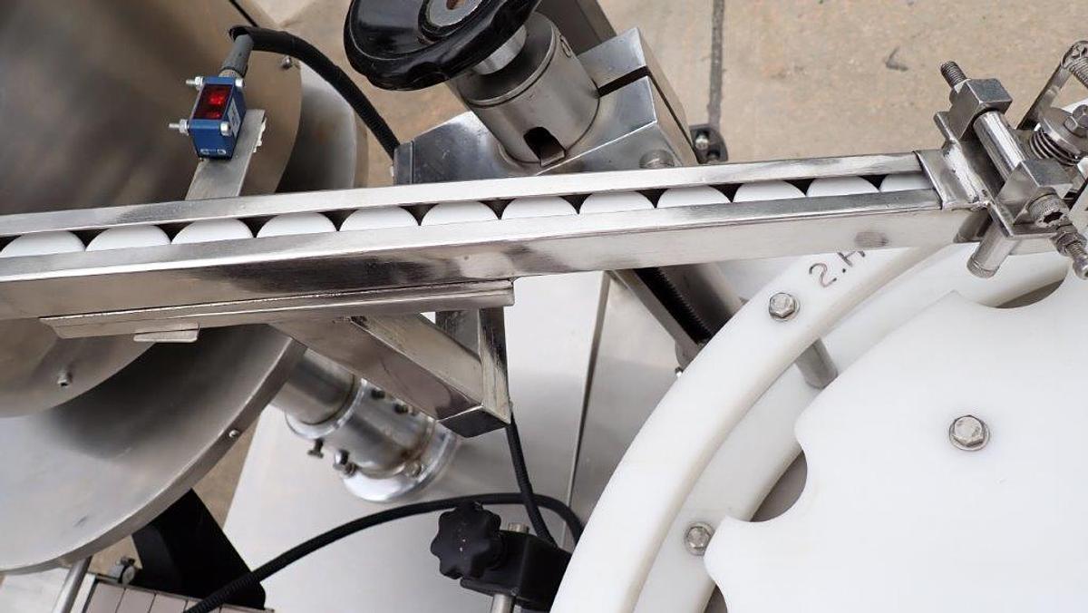 Used Chamunda Pharmatech Auto Screw Capper, 50 Per Minute