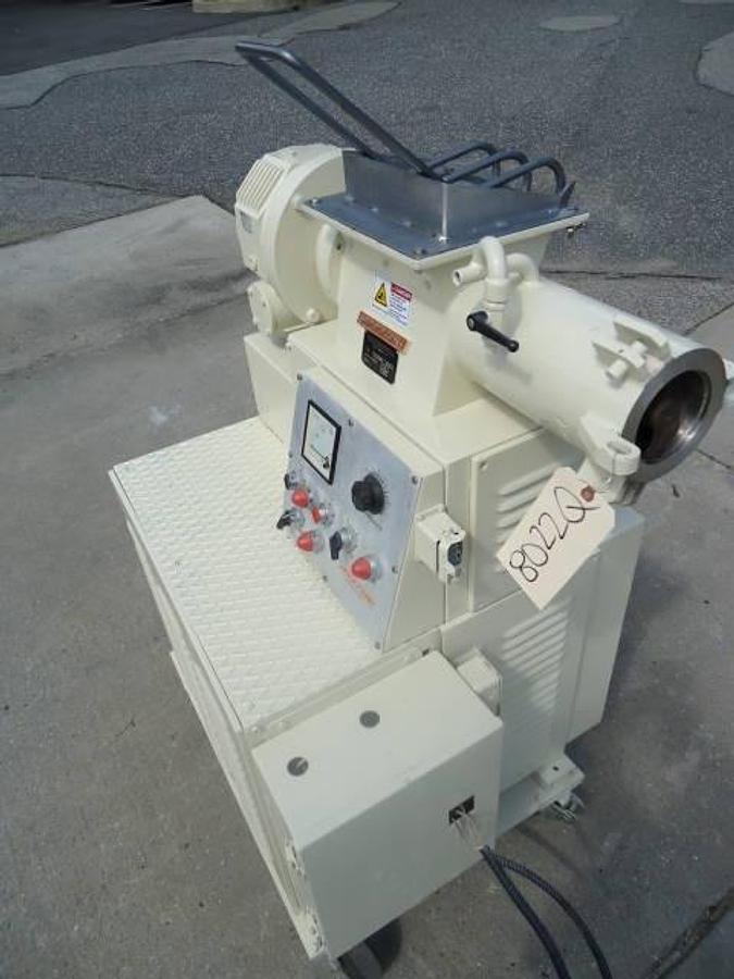 Used Mazzoni M100 Soap Extruder, Portable