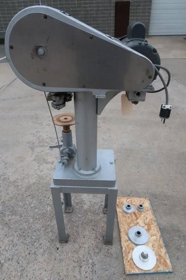 Used Rooney Semi-Automatic Can Seamer, 603 Diameter