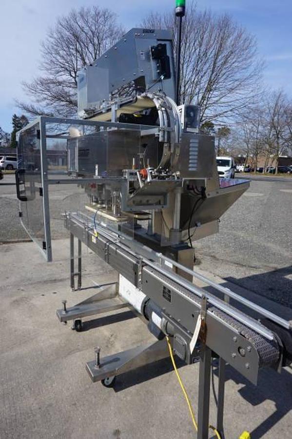 Used Surekap SK6000-BF6 Six Spindles Capper With Elevator