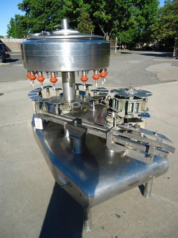 Used Federal G-185 Rotary Liquid Filler, Stainless Steel