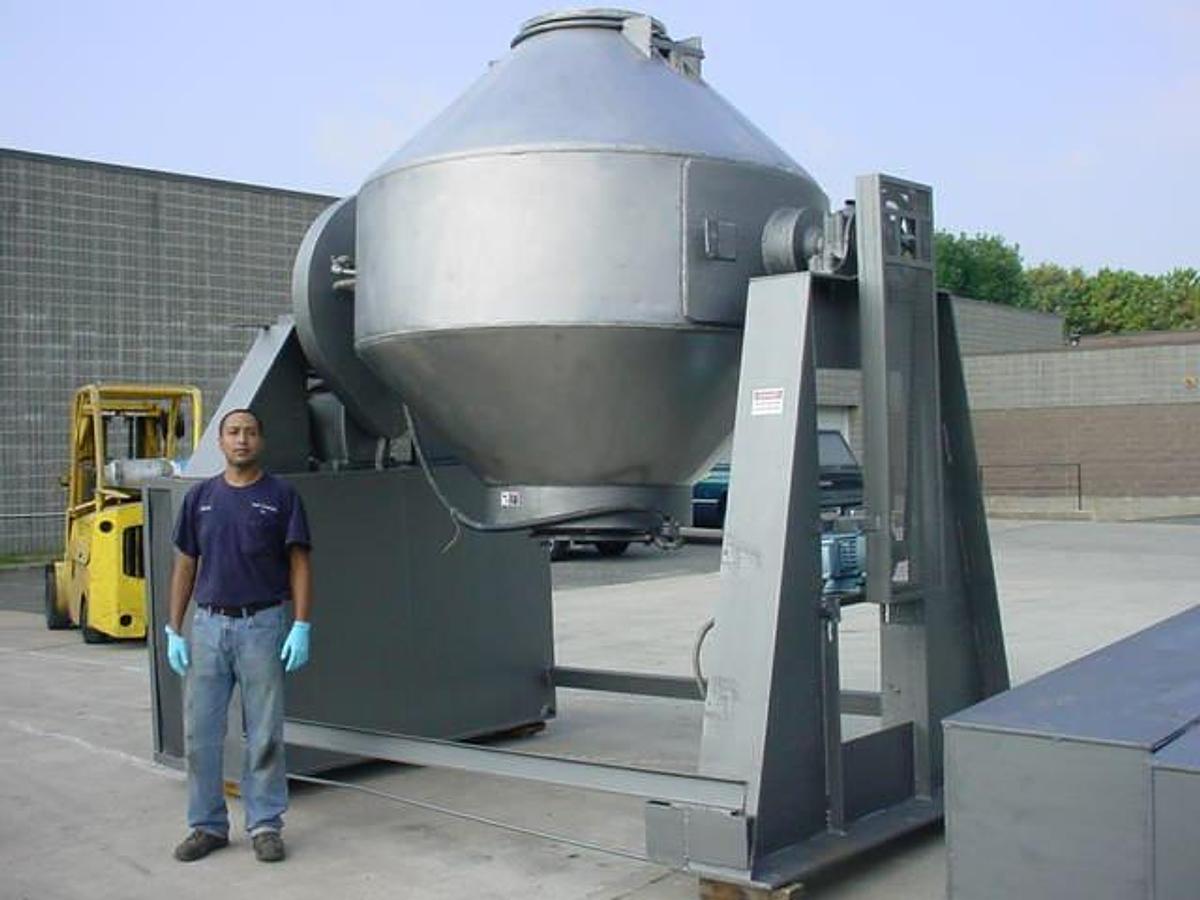 Used Gemco 75 Cu.ft. Stainless Jacketed, Double Cone Blender With Intensifier Bar