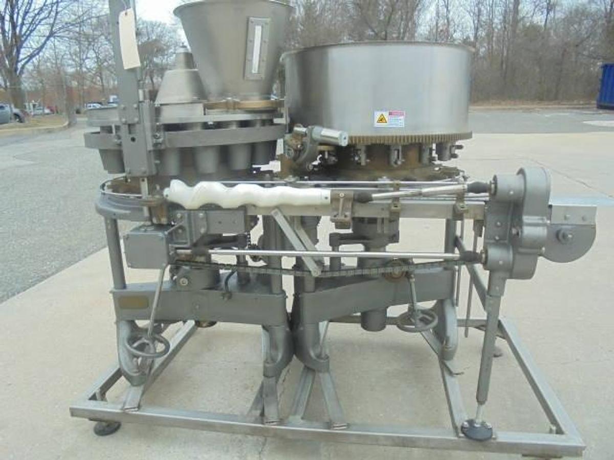 Used FMC 15 Station Pea and Bean Filler