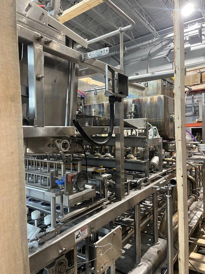 Used Osgood Model 8600-S 8 Lane Cup Filler