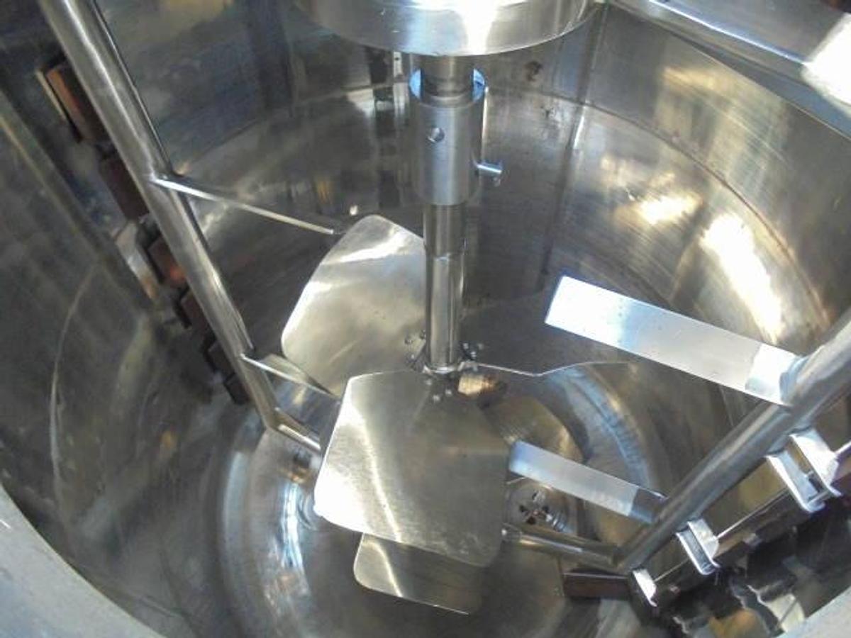 Used 600 Gallon Stainless Fabrication Triple Motion Jacketed Vacuum Kettle/Reactor