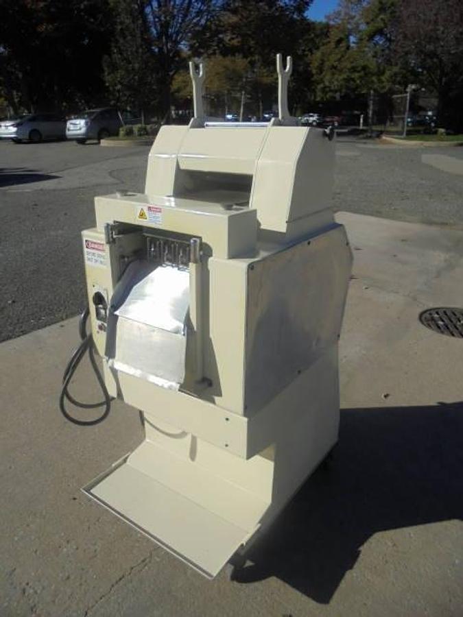 Used Dominioni MR-135A 4-Up Tortellini Pasta Machine