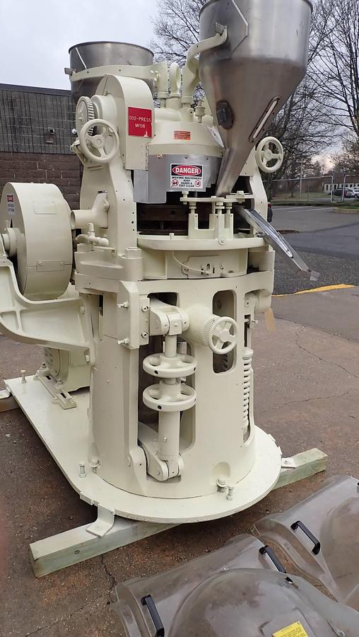 Used Stokes DD2 Rotary Tablet Press, Large Tablets