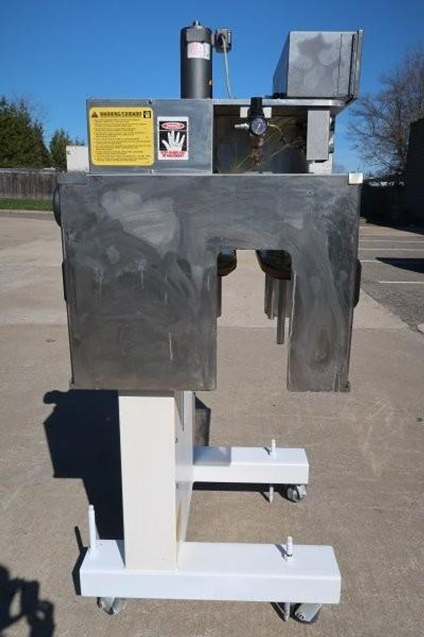 Used Kaps All Four Spindle Cap Tightener/Retorquer