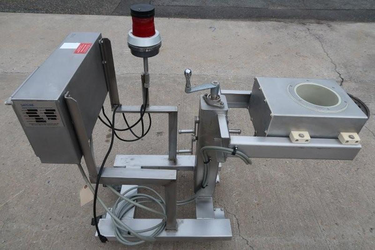 Used Safeline Stainless Steel Pipeline Metal Detector
