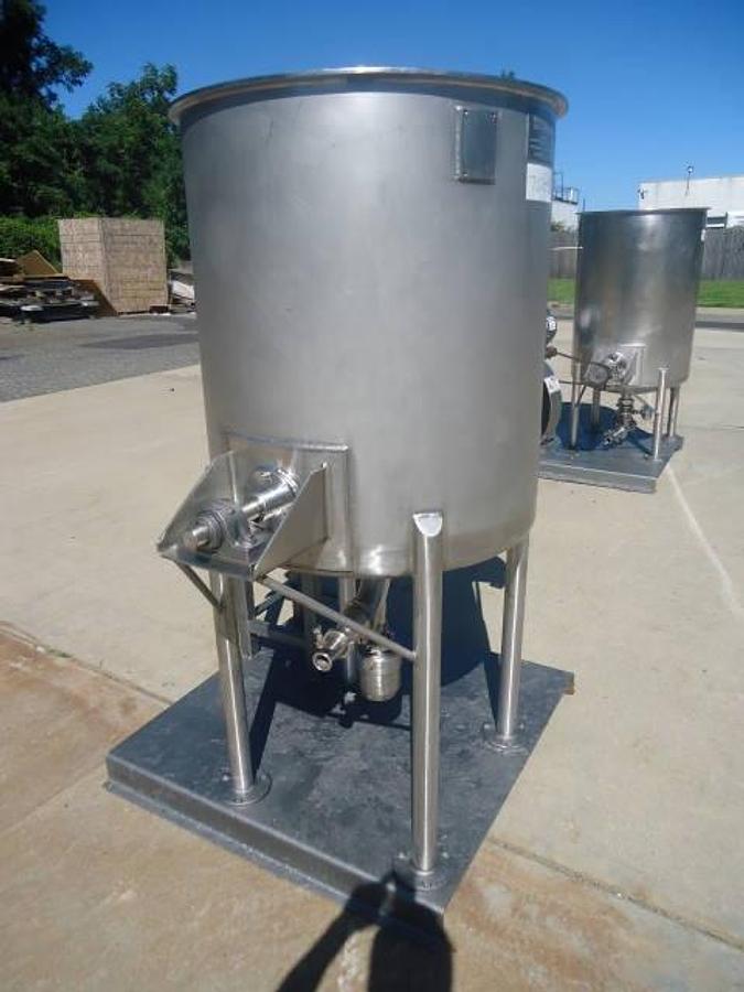 Used 125 Gallon Hamilton “Squirrel Cage” Agitated Tank, 316 Ss