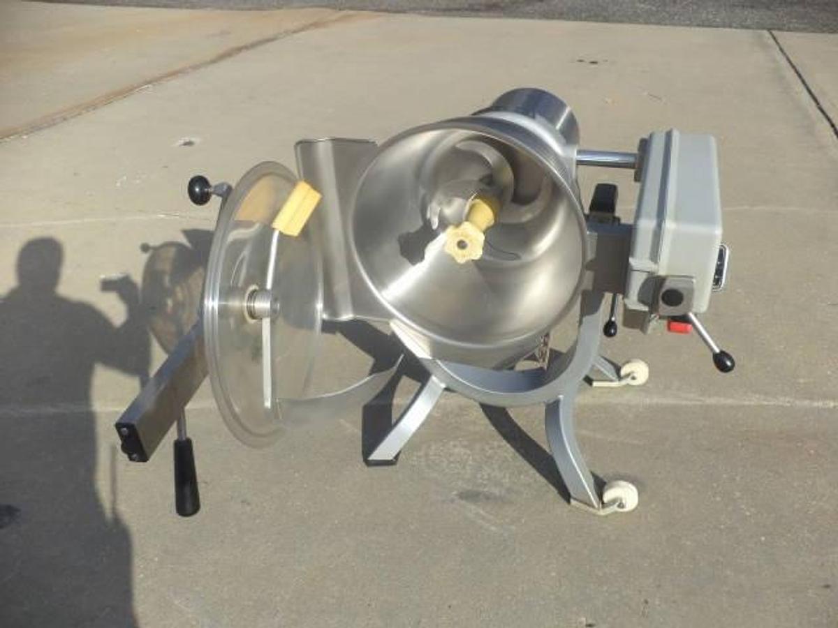 Used Hobart HCM-300 Vertical Cutter/Mixer, Portable