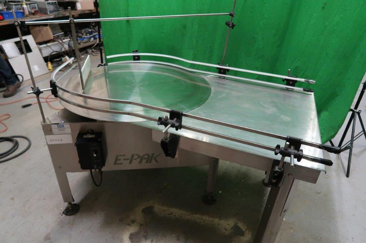 Used 40 In. Diameter E-PAK Stainless Steel Rotary Unscrambling/Accumulating Table
