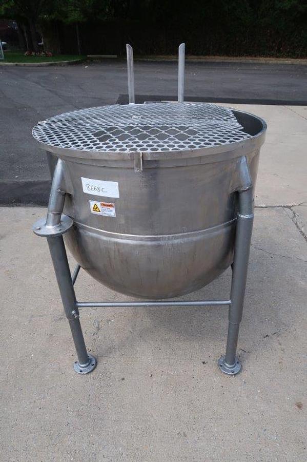 Used 100 Gallon Groen Stainless Hemispherical Kettle, 125 PSI Jacket