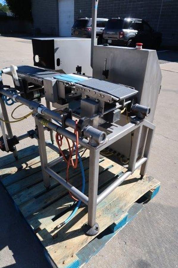 Used Loma LCW 3000 Inline Checkweigher, w/ Reject