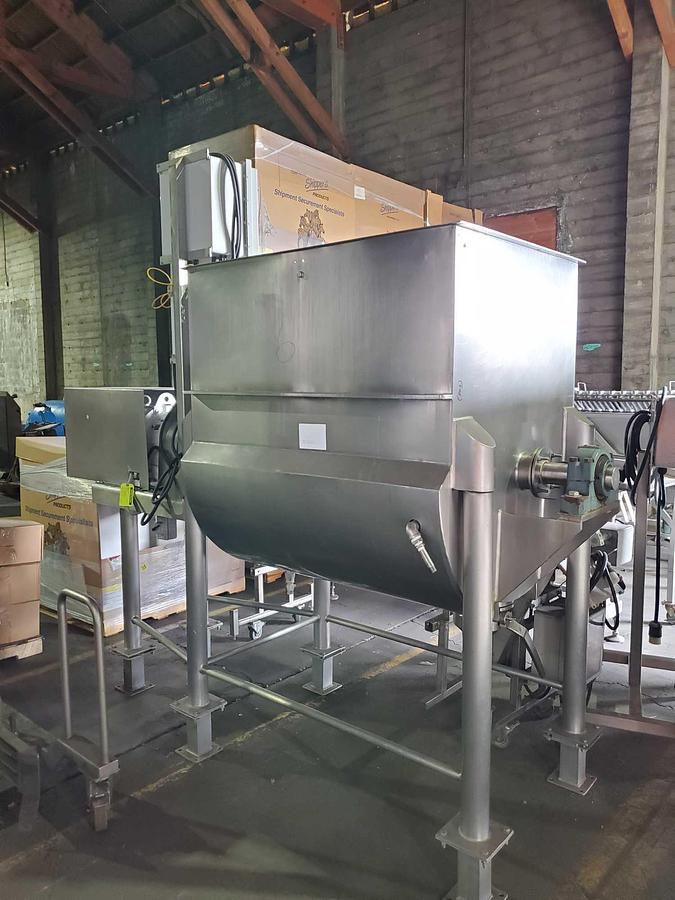 Used Lee 300 UTDRS Jacketed SS Horizontal Ribbon Blender
